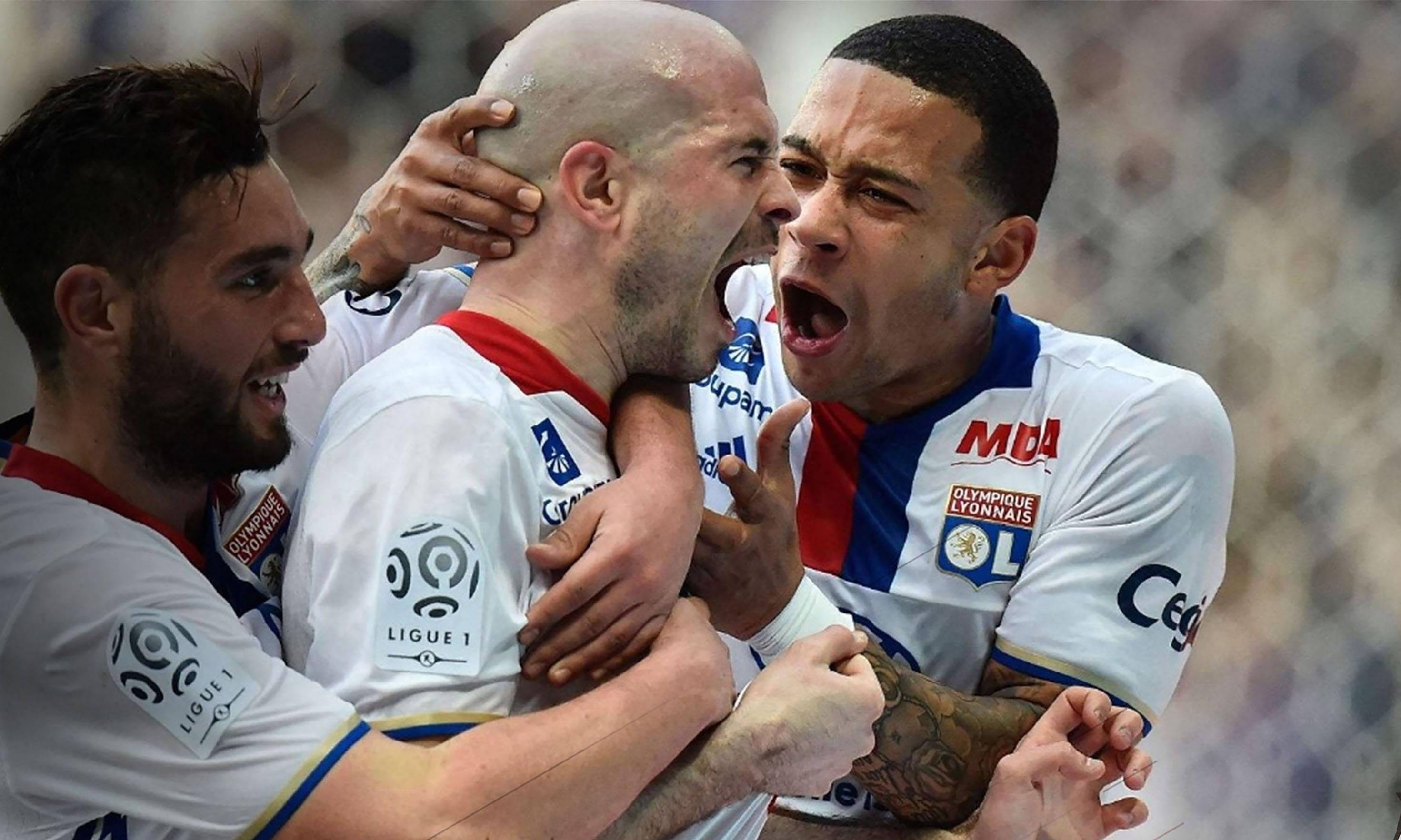 包含里昂主场击败对手，稳坐积分榜第三的词条